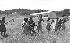 School work in Tanganyika (from 1964 Tanzania). The school girls at field work, 1966. Used for