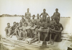 Guides and rowers of the french protestant mission, in Barotseland, Zambia