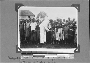 Medical examination of schoolchildren by Dr. Fischer M.D., Rungwe, Tanzania, 1929