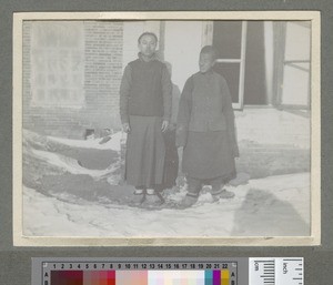 Indigenous mission workers, Acheng, 1910