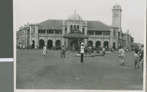 Street Scene, Accra, Ghana, 1950