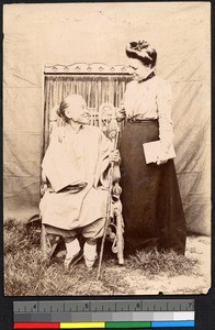 Anna Hartwell with her old nurse, China, 1902