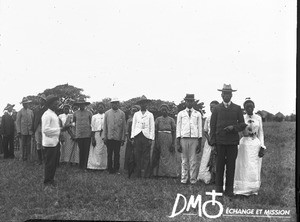 The wedding of Mudenden, Antioka, Mozambique, ca. 1896-1911