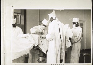 Work of the Gold Coast Hospital, Accra. - Operating theatre