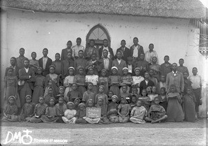 The school in Valdezia, South Africa, ca. 1896-1911