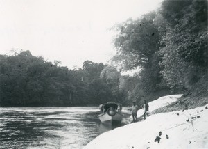 Boat on the Ogooue river, in Gabon