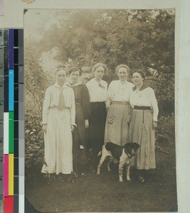 Five women missionaries, Madagascar, 1918