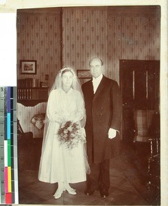 Wedding couple Ovidia and Martinius Vik, Betafo, Madagascar, 1922-04-05