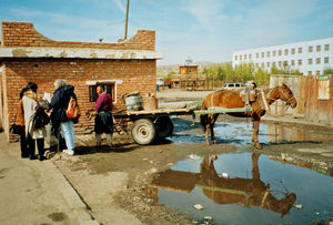 Vandpost i ger-samfund i Ulaanbaatar