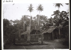 Götzentempel-Ruine im Hinterland von Kamerun