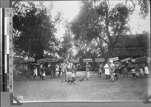 Missionaries Heller and Adami with a caravan, Nyasa, Tanzania, ca.1898-1914