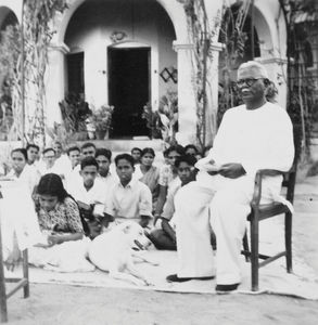 Arcot, South India. Rev. Devarsirvardam at Vadathorasalur. (Used in. Dansk Missionsblad no. 17