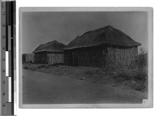 Indigenous house under construction (2), East Africa