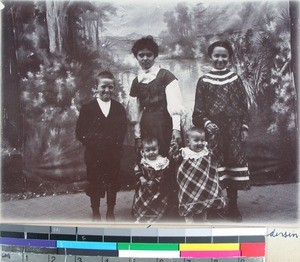 Three of the Jensenius children together with Emma and Agnes Andersen, Madagascar, 1909