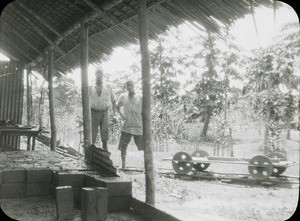 Men with cart, Congo, ca. 1920-1930