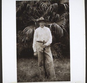Gardner from the Botanical Garden in Victoria