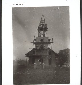 Der Turm der Ebenezerkirche im Bau