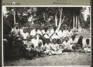 Nähschule in Bandjermasin v. Frau Miss. Schreiber. 1926