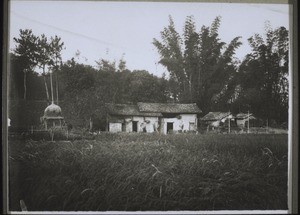 Chinese farmhouse of the simplest kind. Seldom seen - it is lacking the main thing in a house, the hall