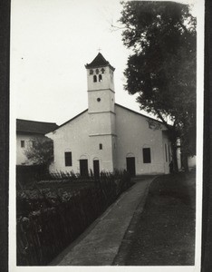 Church in Moiyen (mirror image