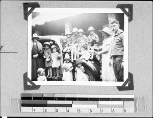 The Waldners and 11 European children, Nyasa, Tanzania, 1937