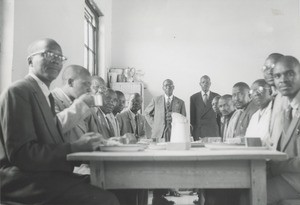 Pupils of a Bible school in Lessouto : in the refectory