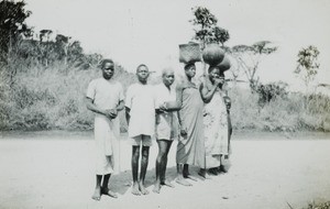 Officers' Boys Buying Beer, Malawi, ca. 1914-1918