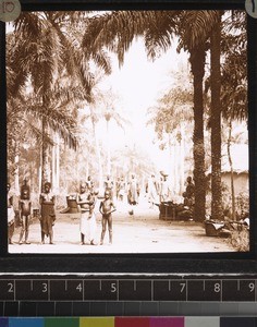 Roadside scene near Porto-Novo, Benin, ca. 1925-26