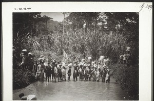 Schoolchildren crossing the Berem