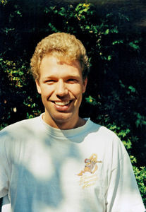 Henrik Schougård Berntsen, lærerstuderende og volontør på Shin Rei San Ungdomscenter 1995-1996