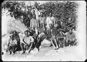 African chief with his counsellors and messengers, Mhinga, South Africa, 1901