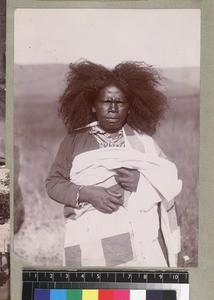 Portrait of a woman in mourning, Madagascar, ca. 1913