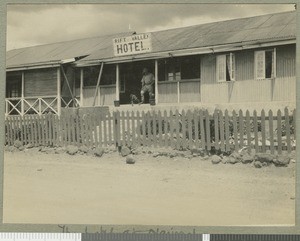 Lake hotel, Naivasha, Rift valley, Kenya, ca.1924