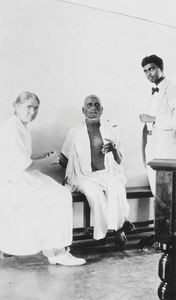 Danish Mission Hospital, Tirukoilur, Arcot, South India,1936. The Maniakharan (Engl. Mayor) wit