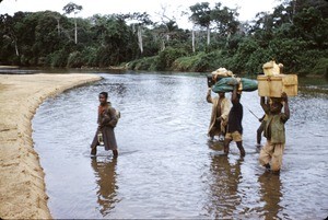 Carriers on tour, Ngambè-Tikar, Centre Region, Cameroon, 1953-1968