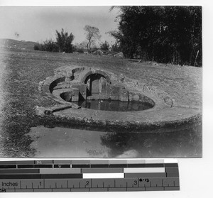 A grave in Meixien, China, 1930