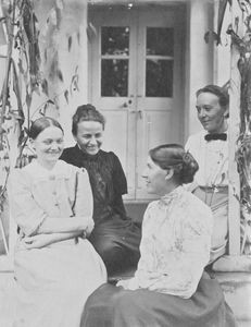 Marie Mildrid Fog Nielsen, Helene Bittmann, Johanne Lindeburg, Elna Sofie Thofte. Madras 1905