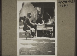 Cook shop on the market in Hokschuha