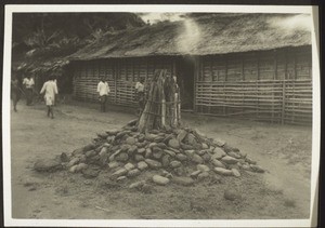 Frauenisango in Butu-Meteke