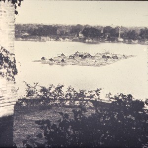 A huge raft in the Yuan river, Changde, Hunan, China, ca.1900-1919