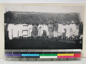 Congregation gathered in Nosimbositra, Madagascar, 1926