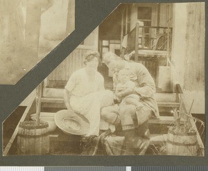 Margaret, Anthony and Archibald Irvine, Chogoria, Kenya, 1922