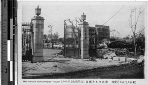 Fiance department after earthquake, Tokyo, Japan, 1923