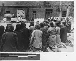 An outdoor Mass at Fushun, China, 1941