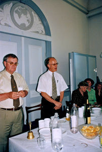 Reception i anledning af Danmissions fødsel, 1.1.2000. På billedet ses stående fra venstre: Harald Nielsen og Jørgen Nørgaard Pedersen