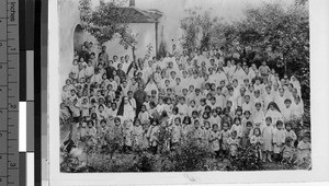 Group portrait of orphans, Loting, China, ca. 1920