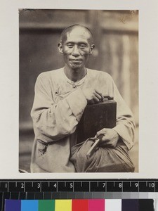 Portrait of Chinese bookseller, Beijing, China, ca. 1861-1864