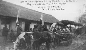 After the church service and baptism in Hokou, 1927. Some converts from Li's home rises to the