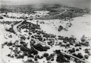 Flood in Madagascar after the cyclone of the 13th January 1953