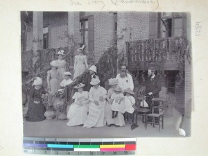 Missionary families in Ivory, Fianarantsoa, Madagascar, 1899-12-10